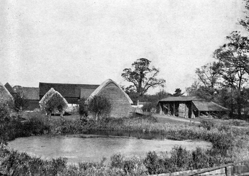 Manor Farm Complex Ruislip 2
