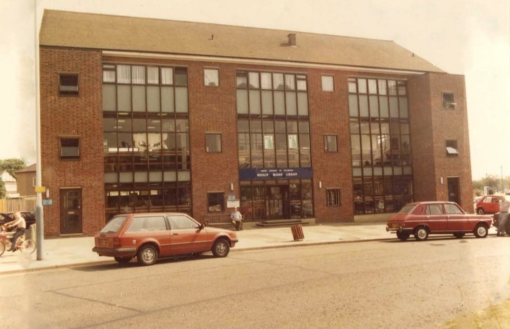 Old Ruislip Manor Library