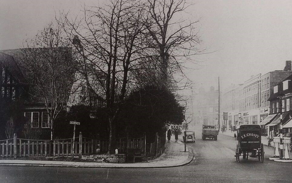 Ruislip High Street Postcard 16