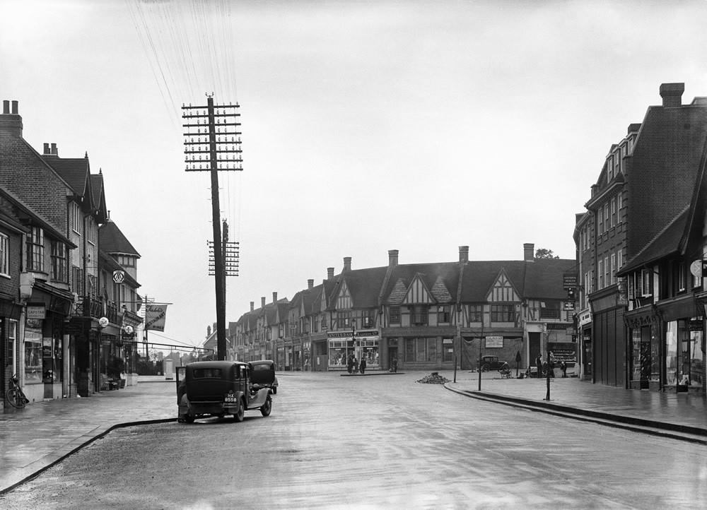 Ruislip High Street Towards Ickenham Road Ruislip