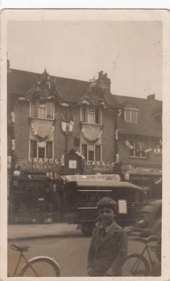 Ruislip High Street Postcard 23