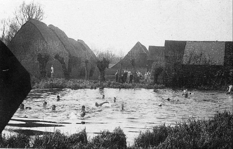 Manor Farm Complex Ruislip 3