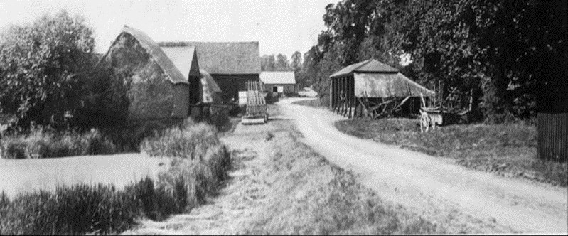 Ruislip Manor Farm Complex