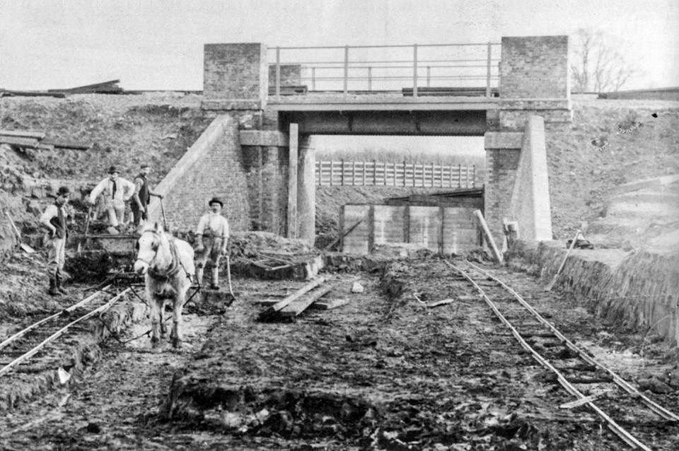 Ruislip Manor Bridge