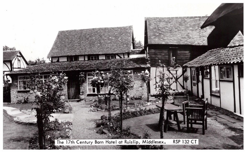 The Barn Hotel Ruislip 3