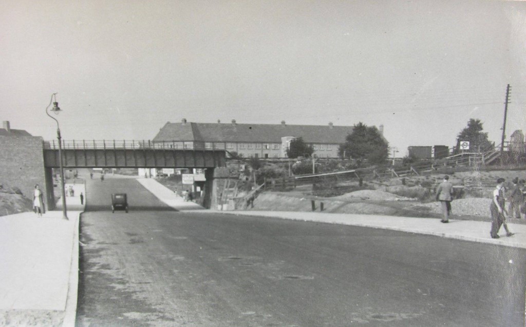 Ruislip Manor 4