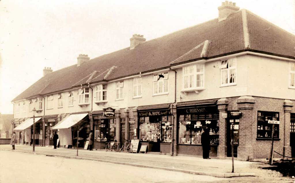 Manor Way Ruislip Shops