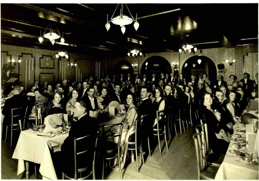 The Orchard Ruislip Old Interior Picture 4