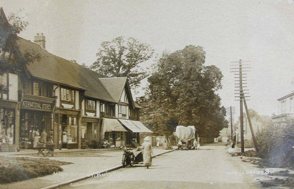 Ruislip High Street Postcard 41