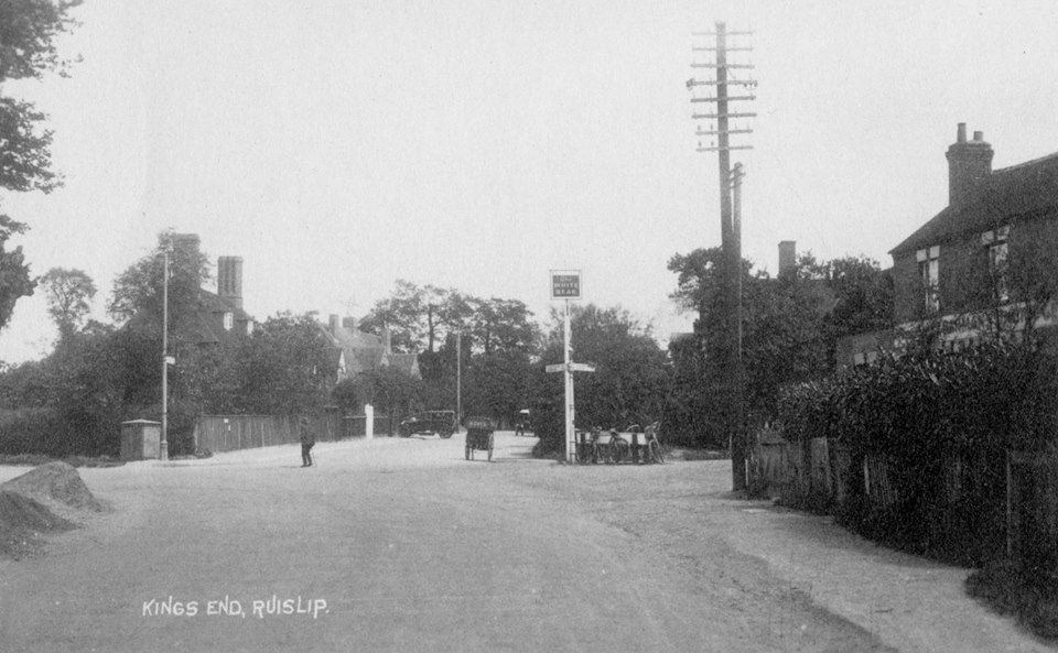 Kingsend And The White Bear Ruislip