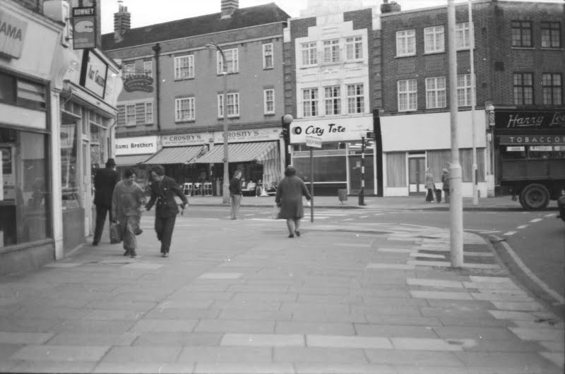 Ruislip Manor 8