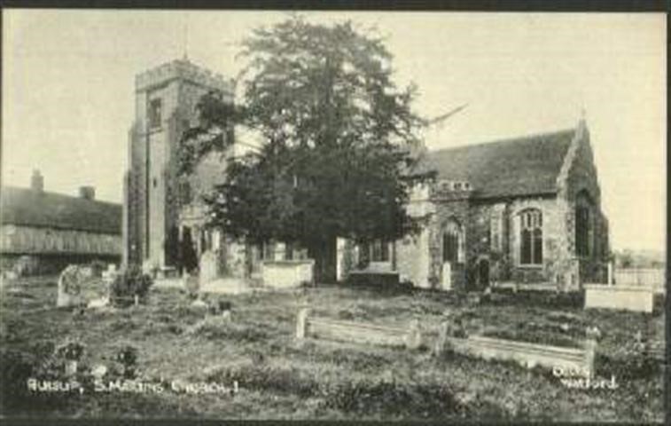 St Martin's Church Ruislip Black And White Postcard 22